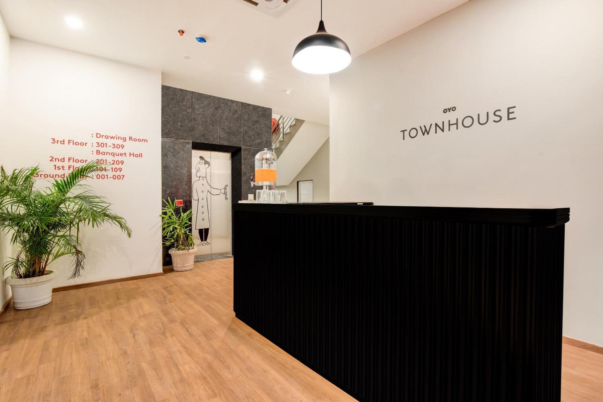 Townhouse 207 Hotel Downtown My Stay Jaipur Eksteriør bilde